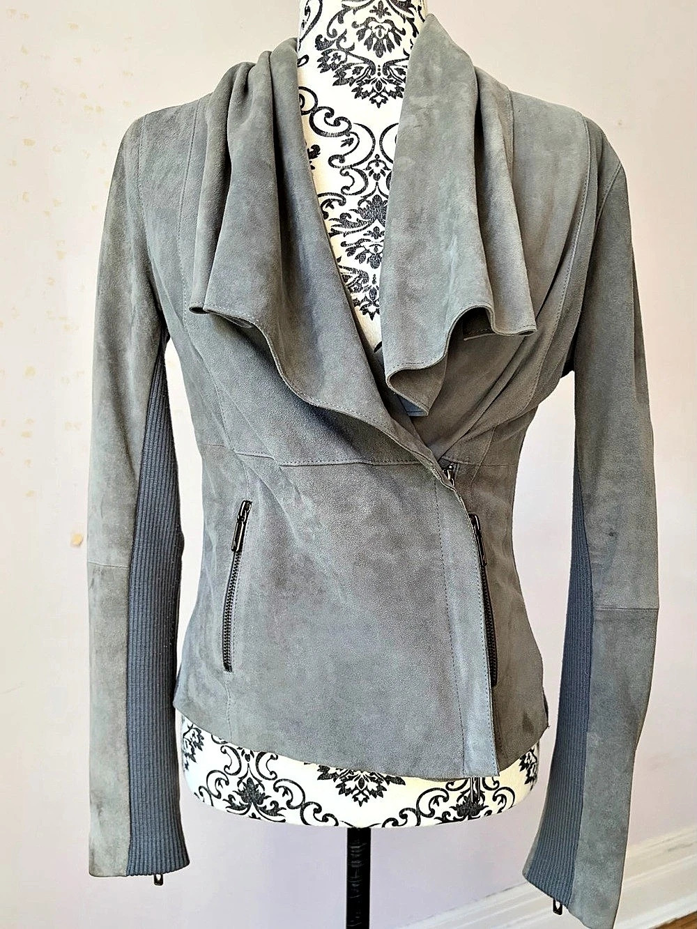 Stunning Vince Asymmetrical Grey Leather Jacket  with Silver Hardware Size Small